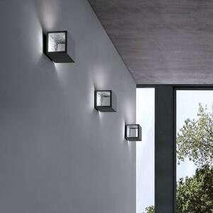 ICONE Cubò LED nástenné svietidlo, 10 W, titán/striebro