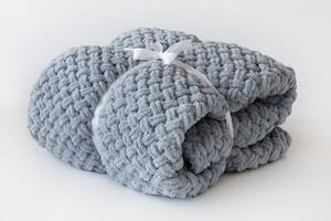 Deka Knittingly světle šedá Ručně pletená deka 130/170