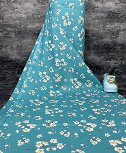 Ervi obliečka na vankúš bavlnený Čerešňový kvet na tyrkysovom