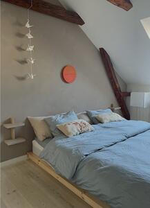 Dvojlôžková posteľ z borovicového dreva s roštom 180x200 cm Dock – Karup Design