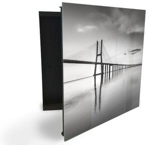 Glasdekor skrinka na kľúče - čierno biely most nad morom - Ľavé / Čierna
