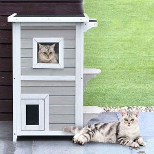 Dvojposchodový domček pre mačky