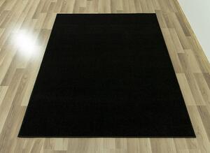 Koberec Wembley 278 čierny