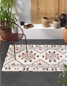 Obdĺžnikový koberec s etno vzorom