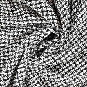 Metráž Kabátovina Boucle CHANEL - Čierna