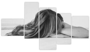 Obraz ležiace ženy (Obraz 150x85cm)