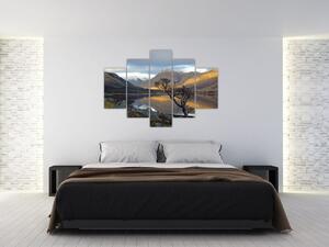 Obraz jazera medzi horami (Obraz 150x105cm)