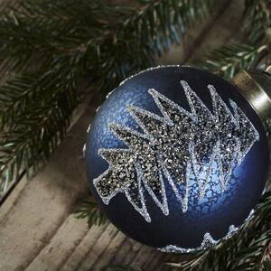 Sklenená vianočná ozdoba Pine Blue 8 cm