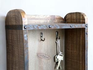 Hnedá drevená nástenná skrinka na kľúče - 26*12*60cm