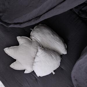 Cotton & Sweets Ľanový vankúš lipový list svetlo sivá 38×43 cm