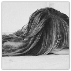 Obraz ležiace ženy (Obraz 30x30cm)