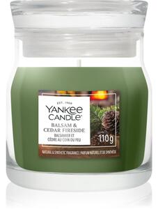 Yankee Candle Balsam & Cedar Fireside vonná sviečka Signature 110 g