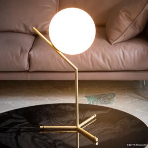 Stolové Lampa FLOS, IC T1, stmievateľné, Zlatá / Mosadz, Obývacia izba, Kov, Dizajnový