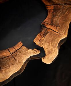 Stolík z orechového dreva so živicou