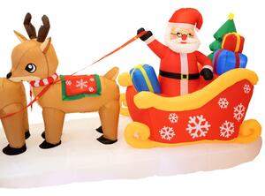 Nafukovací Santa Claus v saniach so sobmi 390 cm