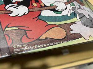 Ceduľa Walt Disneys Mickey Mouse Clock Cleaners ceduľa 30cm x 20cm Plechová tabuľa