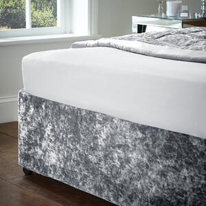 Sivý napínací zamatový poťah na rám postele 152x198 cm Crushed Velvet – Catherine Lansfield