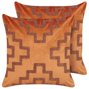 Sada 2 dekoratívnych vankúšov oranžová zamatová 45 x 45 cm geometrický vzor glamour elegantné bytové doplnky