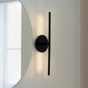 UMAGE LED nástenné svetlo Omni, čierne, šírka 54 cm, 2-pl., Čierna, Obývacia izba / jedáleň, Hliník, Dizajn
