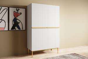 Vysoká komoda Nicole 100 cm s dvoma dverami a ryhovaným čelom - biely mat / zlaté nohy