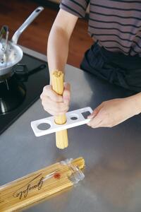 Odmerka na cestoviny Yamazaki Tower Pasta Measure, biela