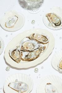 Umelecká fotografie Oysters a Pearls No 04, Studio Collection, (26.7 x 40 cm)