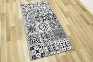 Protišmykový koberec / behúň Patchwork sivý