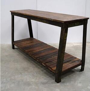 Veľký rustikálny drevený stôl s jednou poličkou