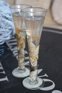Priehľadná gelová sviečka s mušľami v pohári 16 cm