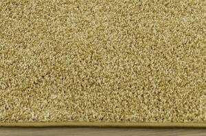 Metrážny koberec Mabelie 19 zlatý