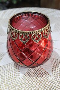 Červený sklenený svietnik s ornamentom 14cm