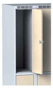 Šatníková skrinka na sokli s úložnými boxami, 4 boxy 300 mm, laminované dvere čerešňa, cylindrický zámok