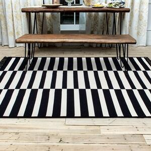 Čierno-biely obojstranný koberec Poros, 80 × 150 cm