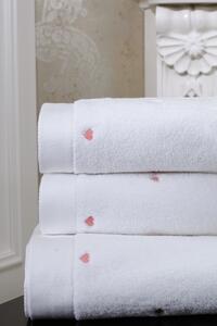 Soft Cotton Malý uterák MICRO LOVE 32x50 cm. Jemný, napriek tomu pútavý dizajn so srdiečkami z tej najjemnejšej bavlny. Biela / lila srdiečka
