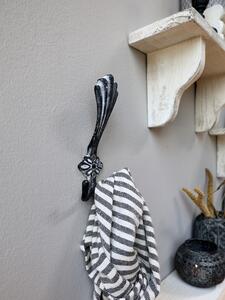Béžový antik nástenný trojitý háčik s ornamentom - 8*4*18cm - Chic Antique