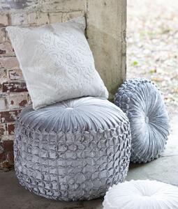 Biely antik zamatový vankúš s ornamentom a výplňou Vende - 44*44cm - J-Line by Jolipa