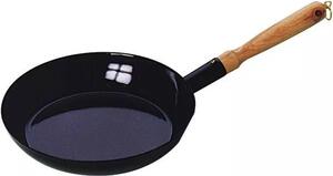 Panvica smaltovaná Riess 20 cm, drevená rukoväť