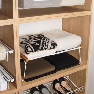 Biela nastaviteľná polička do skrine na oblečenie Compactor Extandable Shelf Rack