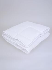 Celoročná prešívaná prikrývka z dutého vlákna Antibacterial - 140 × 200 cm
