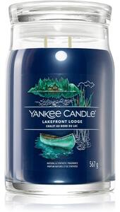 Yankee Candle Lakefront Lodge vonná sviečka Signature 567 g