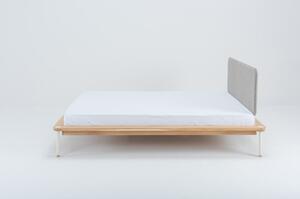 Dvojlôžková posteľ z dubového dreva Gazzda Fina, 160 x 200 cm