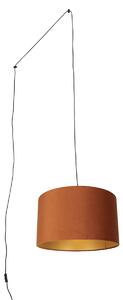 Závesná lampa čierna so zástrčkou a oranžovým tienidlom so zlatým interiérom 35cm - Cavalux