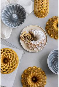 Forma na pečenie z liateho hliníka v zlatej farbe Selection Lotus