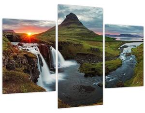 Obraz - Kirkjufell pri západe slnka (90x60 cm)