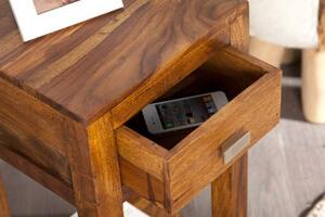 Drevený príručný stolík Lagos 30 x 30 cm »