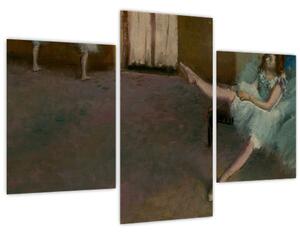 Obraz - Edgar Degas, Before the Ballet, reprodukcia (90x60 cm)