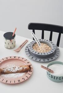 Béžový detský tanier Design Letters Eat & Learn, 20 cm
