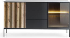 Moderná široká komoda s rebrovaným čelom 154 × 83 × 39 cm, čierna / dub Wotan