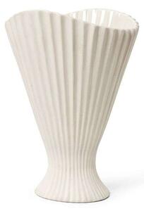 Ferm LIVING - Fountain Vase Off-White ferm LIVING - Lampemesteren