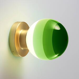 MARSET LED nástenné svetlo Dipping Light A2, zelená/zlatá, Mosadz / zlato, Obývacia izba / jedáleň, kov, Dizajn, Nástenné svietidlo